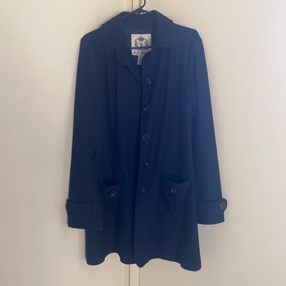 Wool trench coat - Picture 11 of 16